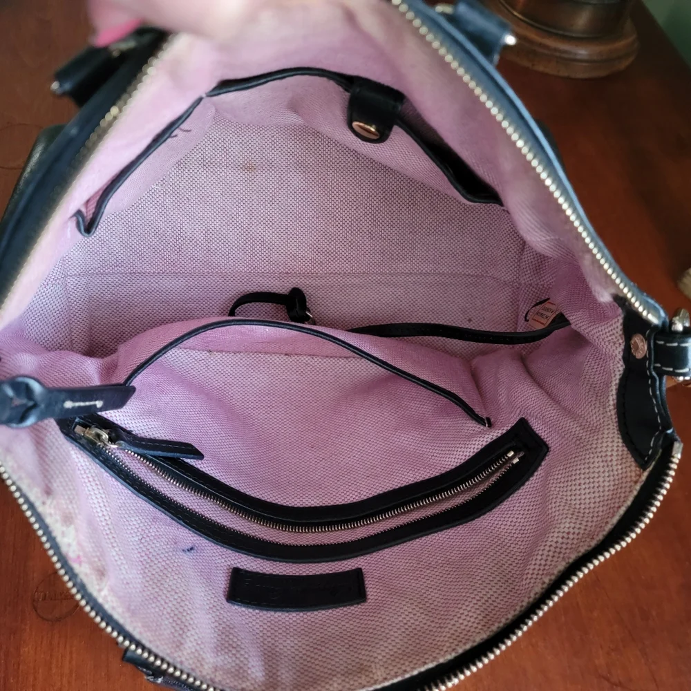 Dooney & Bourke Dillen Domed Satchel Black Pebbled Leather Crossbody Y2K